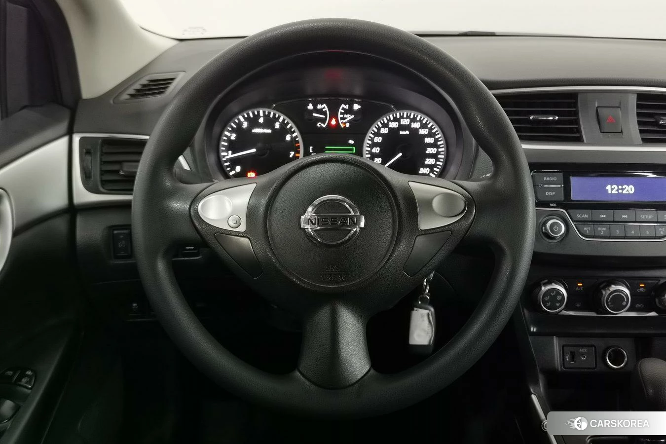 Nissan Sylphy 2021 Темно-серый из Китая, фото 4