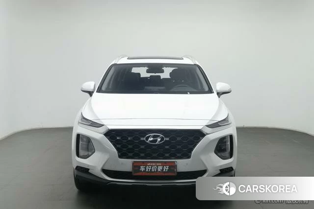 Hyundai Santa Fe 2021 Белый из Китая, фото 4