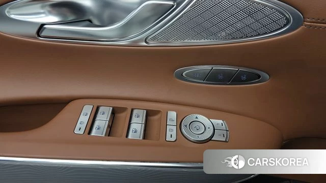 Genesis GV70 2022 Белый из Кореи, фото 4