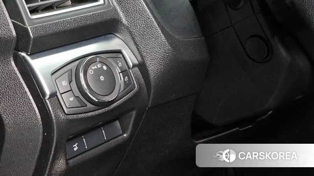 Ford Explorer 2018 Черный из Кореи, фото 4