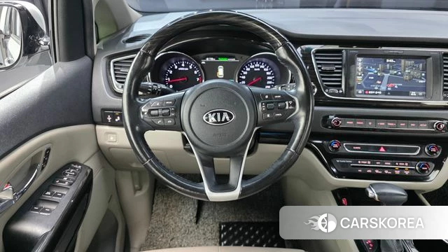 Kia The New Carnival 2018 Серебряный из Кореи, фото 4