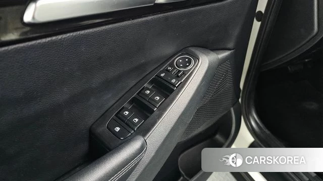 Kia Seltos 2022 Белый из Кореи, фото 4