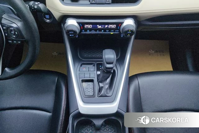 Toyota RAV4 2020 Белый из Китая, фото 4