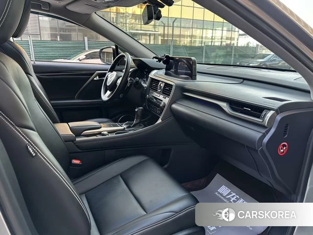 Lexus RX 2022 Серебристо-серый из Китая, фото 4