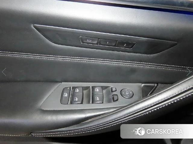 BMW 5 Series (G30) 2019 Черный из Кореи, фото 4