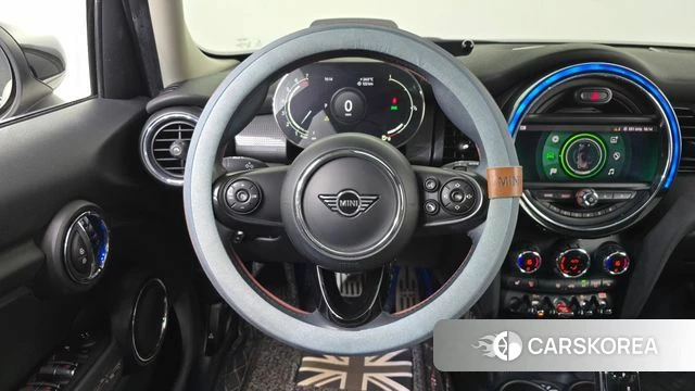 Mini Cooper 2021 Жемчужный цвет из Кореи, фото 4