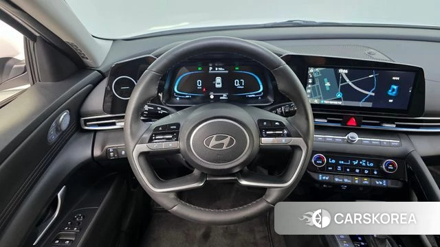 Hyundai The New Avante (CN7) 2023 Белый из Кореи, фото 4