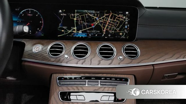 Mercedes-Benz E-Class W213 2021 Белый из Кореи, фото 4