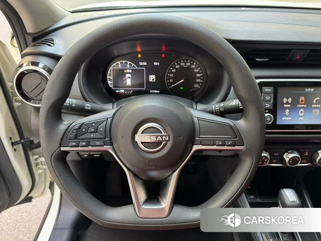Nissan Kicks 2023 Белый из Китая, фото 4