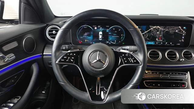 Mercedes-Benz E-Class W213 2022 Белый из Кореи, фото 4
