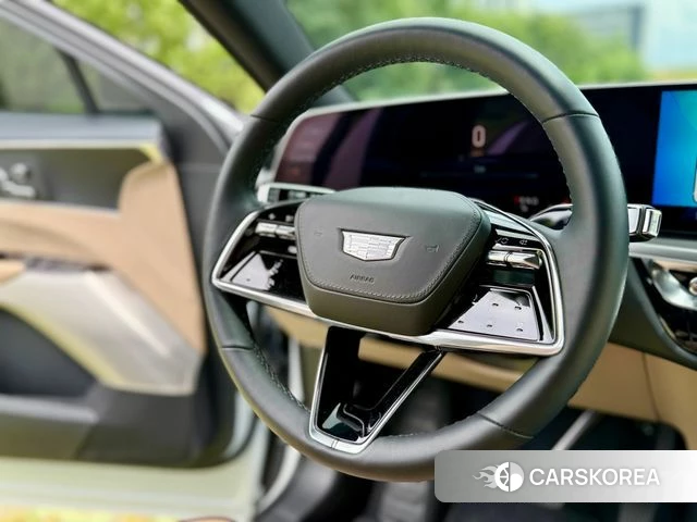 Cadillac Lyric 2024 Белый из Кореи, фото 4