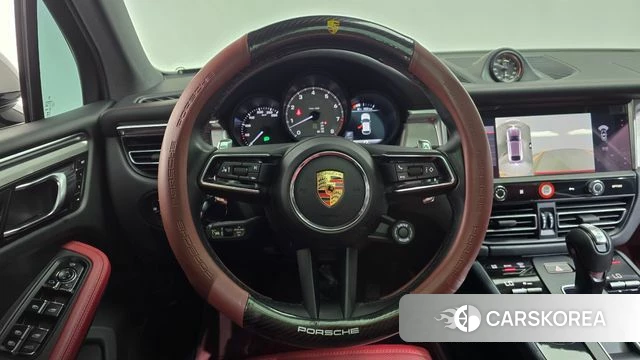 Porsche Macan 2023 Серебристо-серый из Кореи, фото 4