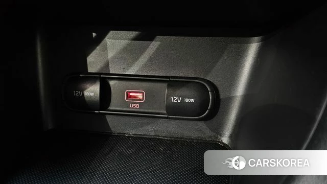 Kia Sportage The Bold 2019 Белый из Кореи, фото 4