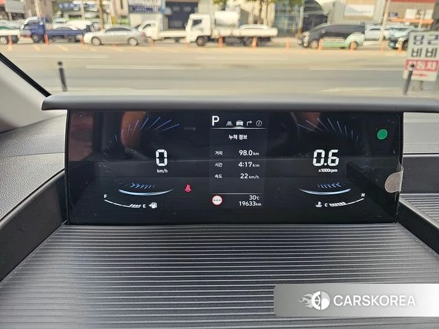 Hyundai Staria 2024 Серебряный из Кореи, фото 4
