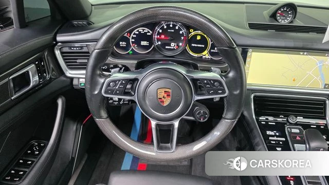 Porsche Panamera (971) 2018 Черный из Кореи, фото 4