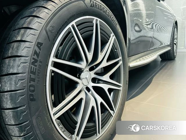 Mercedes-Benz AMG GLC 2024 Черный из Китая, фото 4