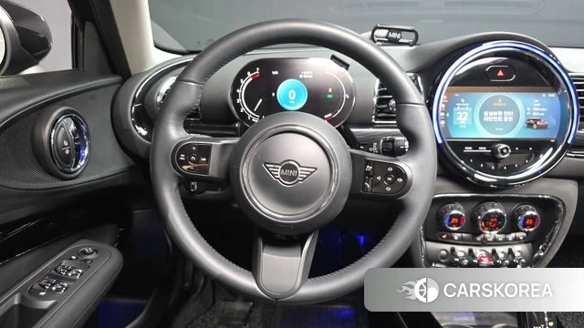 Mini Cooper Clubman 2023 Черный из Кореи, фото 4
