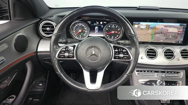 Mercedes-Benz E-Class W213 2020 Серый из Кореи, фото 5