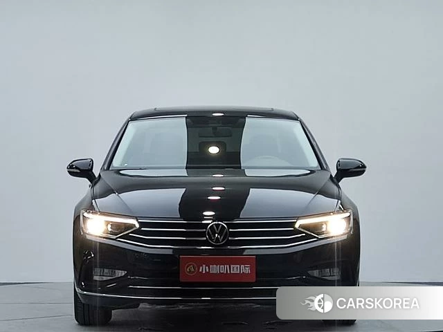 Volkswagen Magotan 2022 Черный из Китая, фото 4