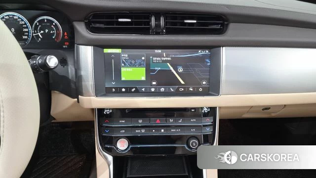 Jaguar XF (X260) id 5048701 из Кореи 4