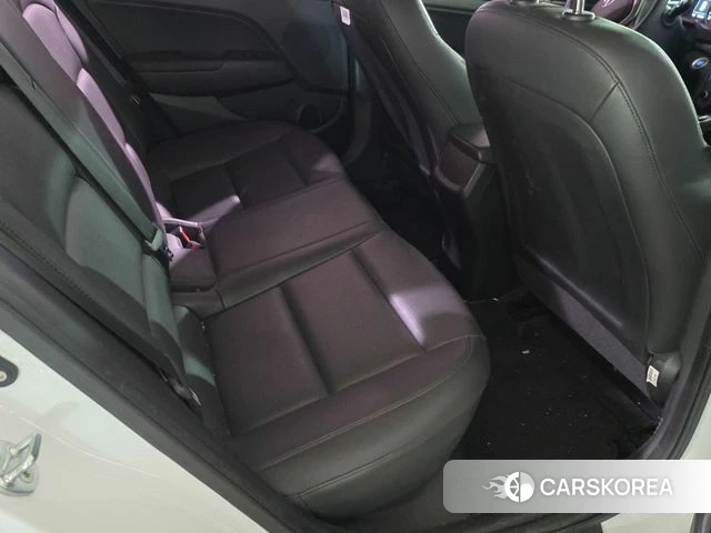 Hyundai Avante AD 2018 Белый из Кореи, фото 4
