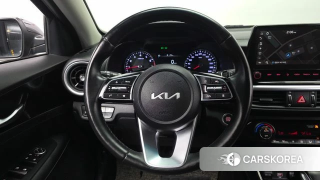Kia The New K3 2nd generation 2022 Серый из Кореи, фото 4