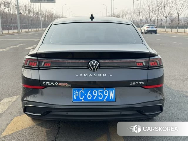 Volkswagen Lamando 2023 Темно-серый из Китая, фото 4