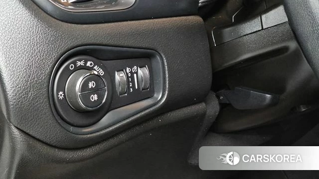 Jeep Renegade id 5041169 из Кореи 4
