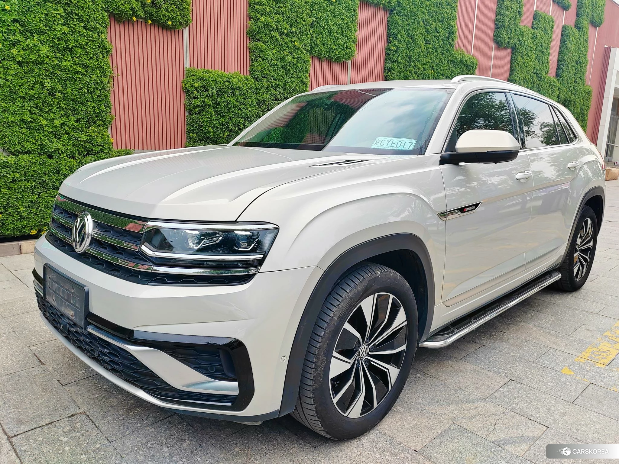 Volkswagen Teramont 2020 Серебристо-серый из Китая, фото 4