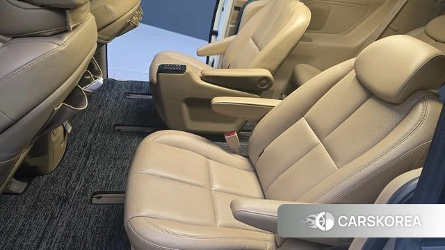 Kia The New Carnival 2019 Белый из Кореи, фото 4