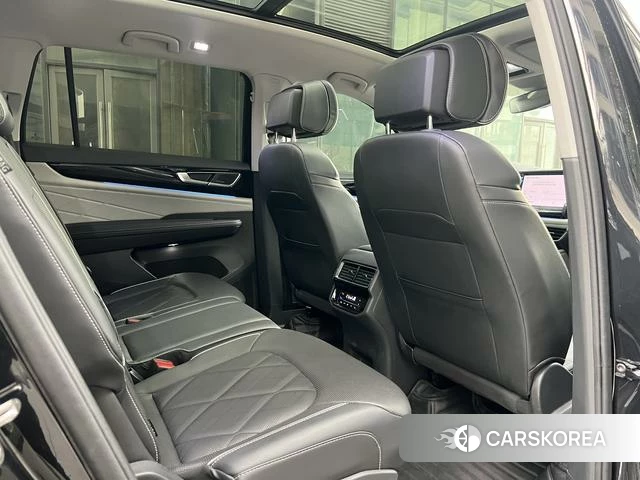 Volkswagen Teramont 2024 Черный из Китая, фото 4