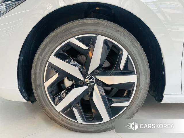 Volkswagen Lamando 2024 Белый из Китая, фото 4