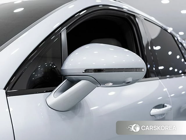 Porsche Macan 2023 Цвет галактики из Кореи, фото 4