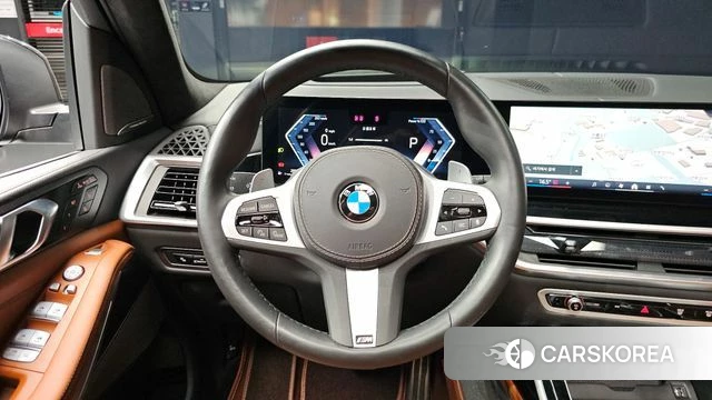 BMW X7 (G07) 2023 Черный из Кореи, фото 4