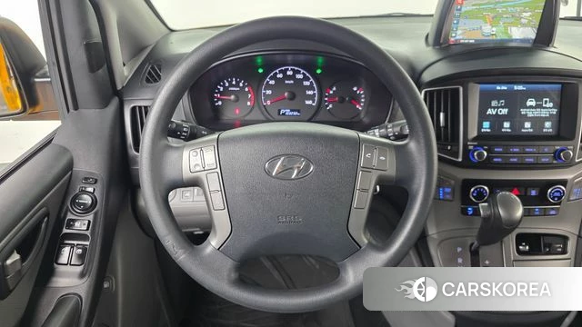 Hyundai The New Grand Starex 2020 Желтый из Кореи, фото 4