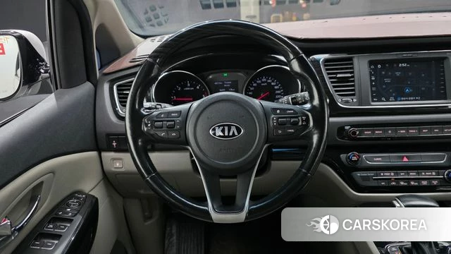 Kia The New Carnival 2019 Белый из Кореи, фото 4