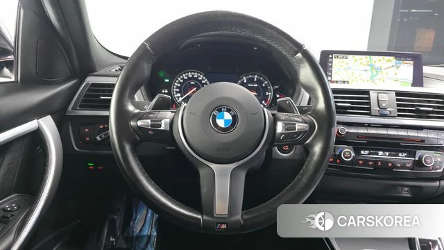 BMW 3 Series (F30) 2018 Синий из Кореи, фото 4