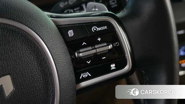Kia Carnival 4th generation 2023 Белый из Кореи, фото 4