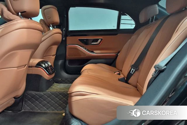 Mercedes-Benz S-Class 2023 Черный из Китая, фото 4