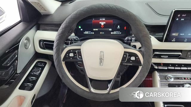 Lincoln Aviator 2nd generation 2021 Белый из Кореи, фото 4