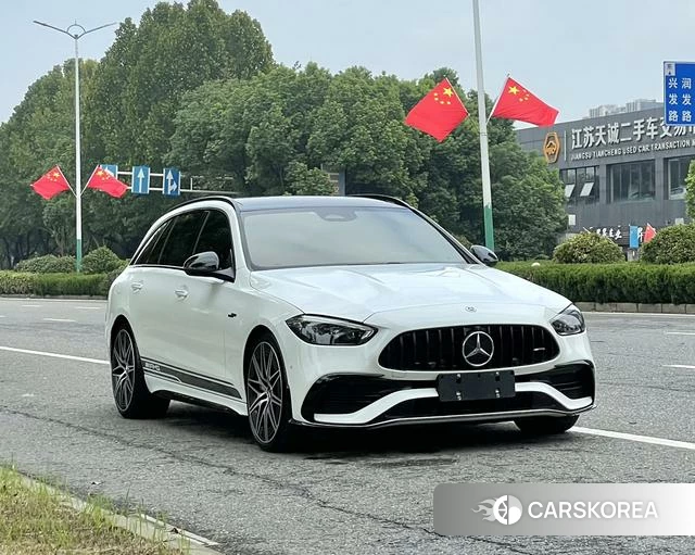Mercedes-Benz AMG C-Class 2024 Белый из Китая, фото 4