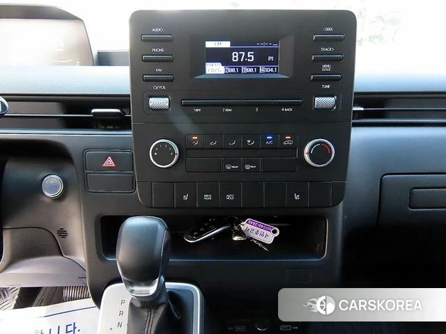 Hyundai Staria 2022 Серый из Кореи, фото 4