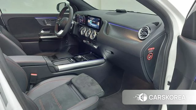 Mercedes-Benz GLA - Class H247 2025 Белый из Кореи, фото 4