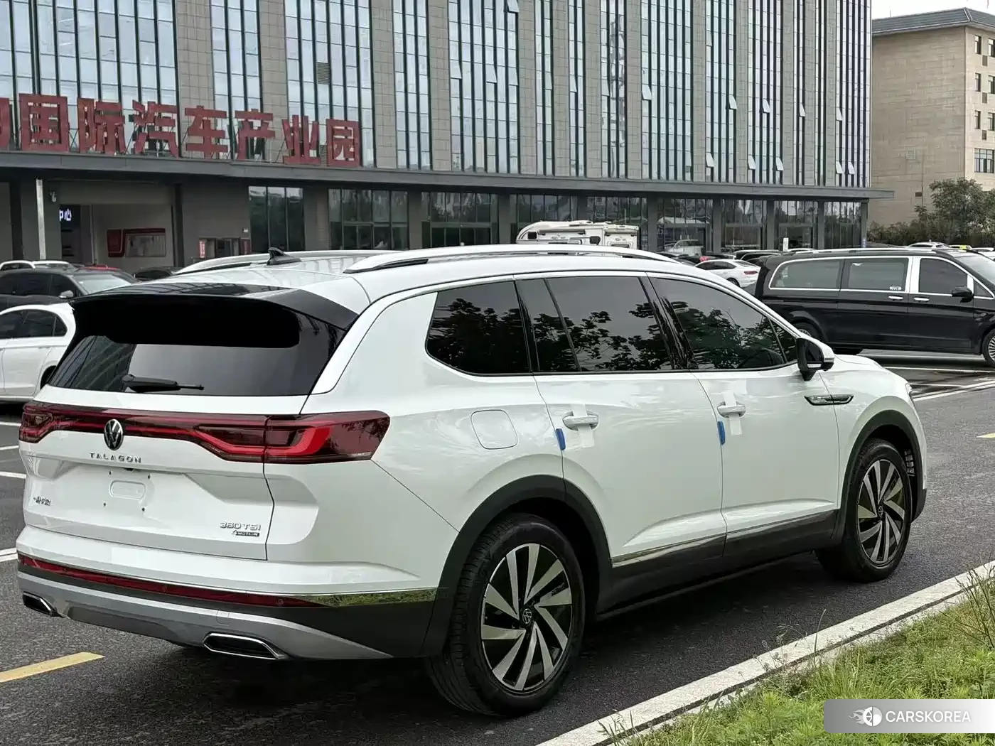 Volkswagen Talagon 2021 Белый из Китая, фото 4
