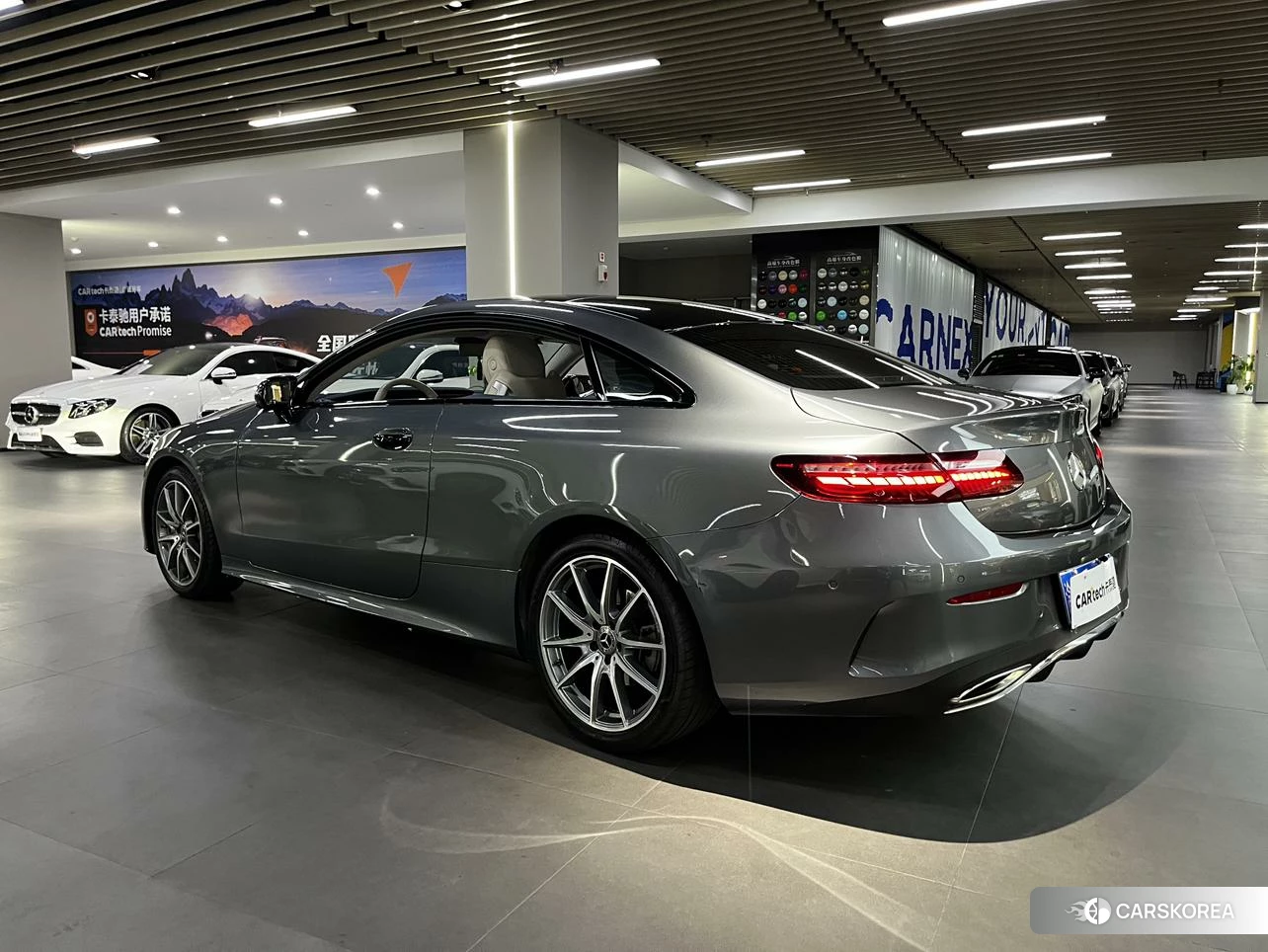 Mercedes-Benz E-Class 2022 Серебристо-серый из Китая, фото 4