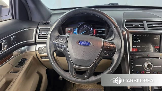 Ford Explorer 2018 Белый из Кореи, фото 4
