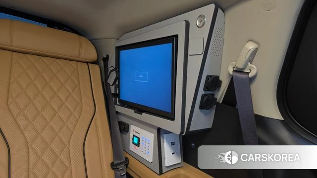 Kia Carnival 4th generation 2023 Черный из Кореи, фото 4