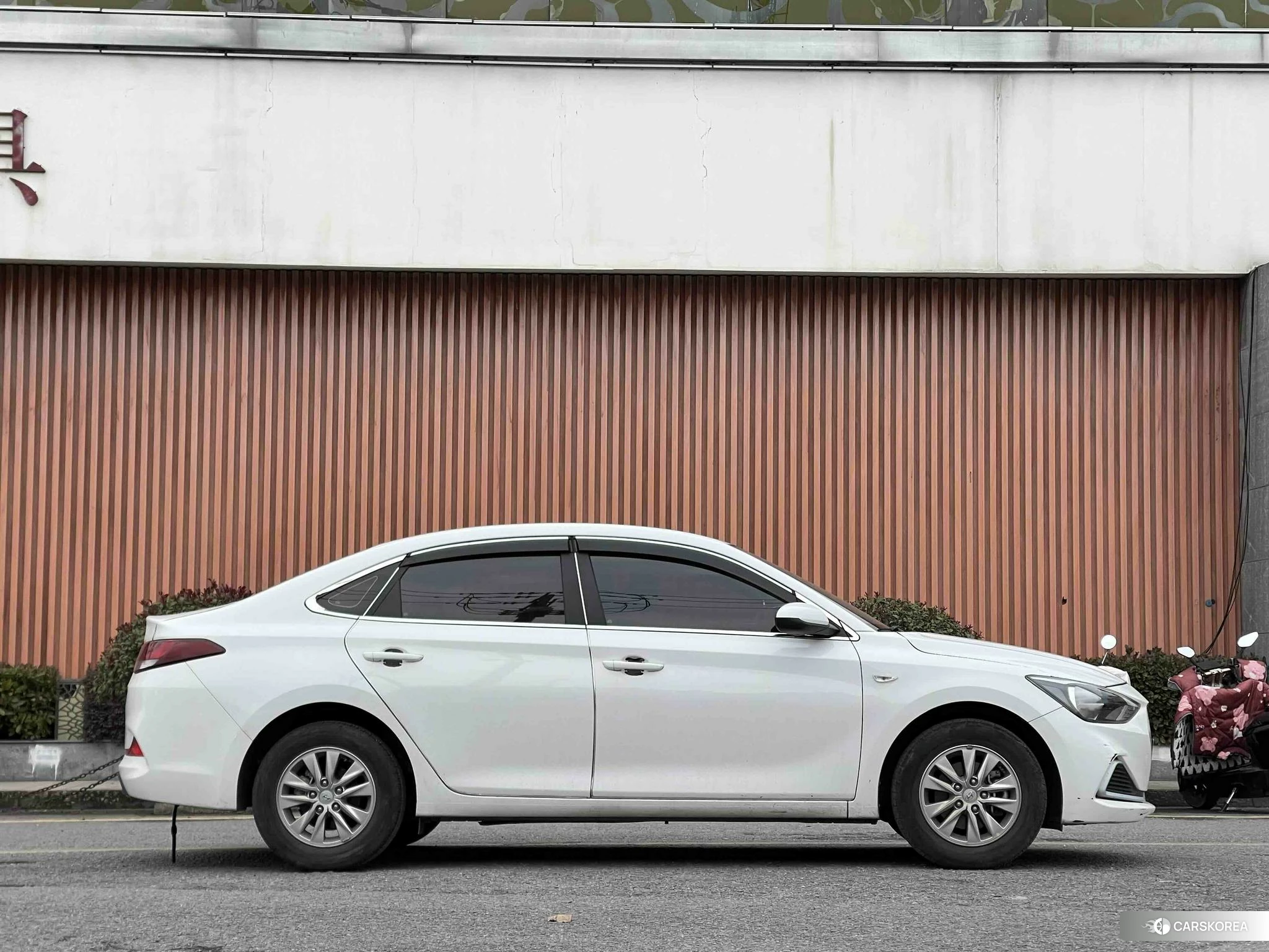 Hyundai Celesta 2020 Белый из Китая, фото 4