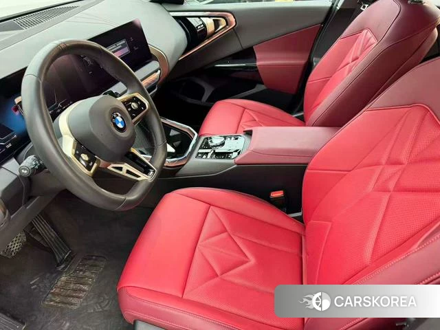 BMW X3 2025 Серебристо-серый из Китая, фото 4