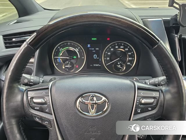 Toyota Vellfire 2023 Белый из Китая, фото 4